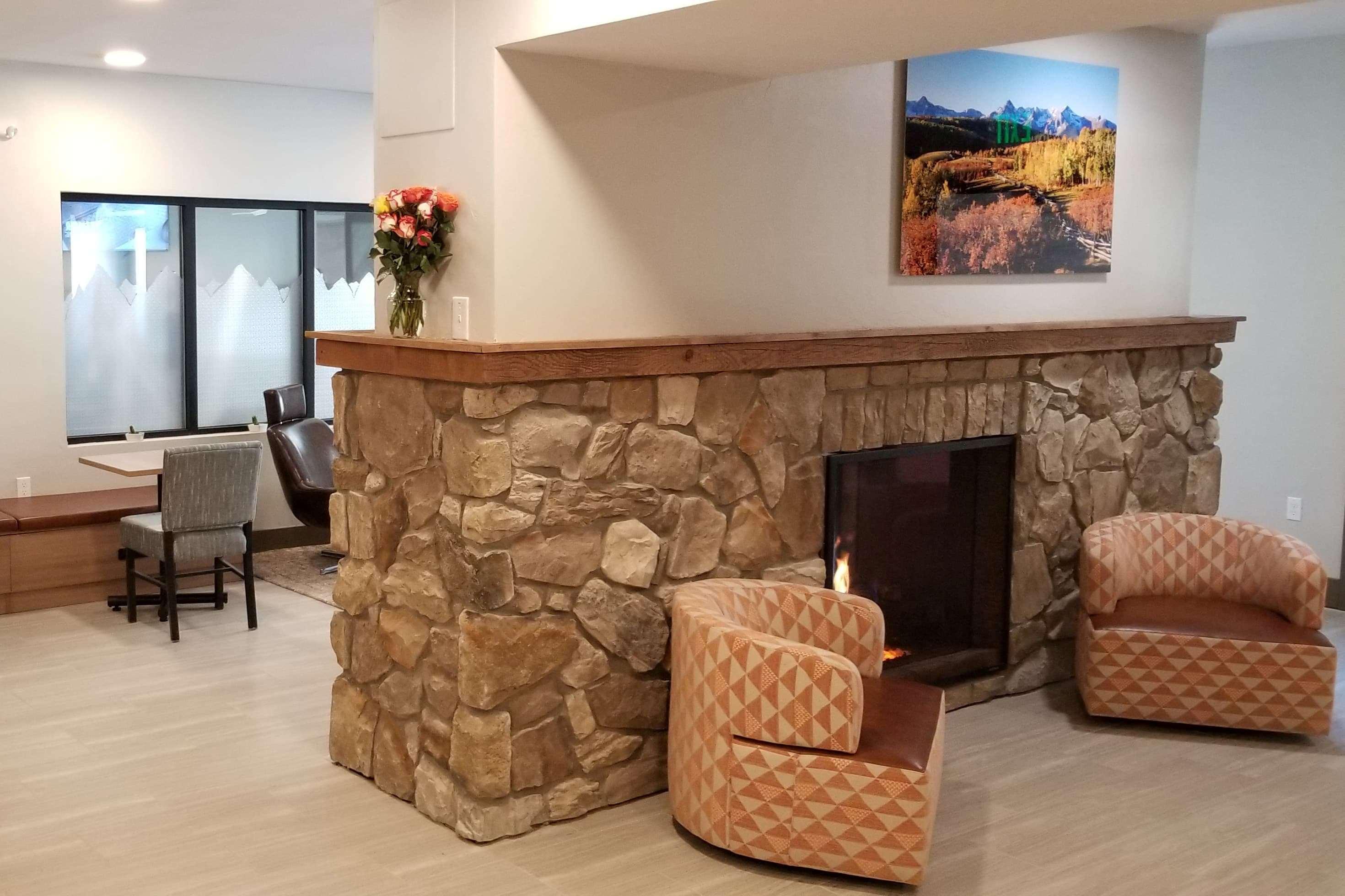 Microtel Inn & Suites By Wyndham Georgetown Lake Zewnętrze zdjęcie