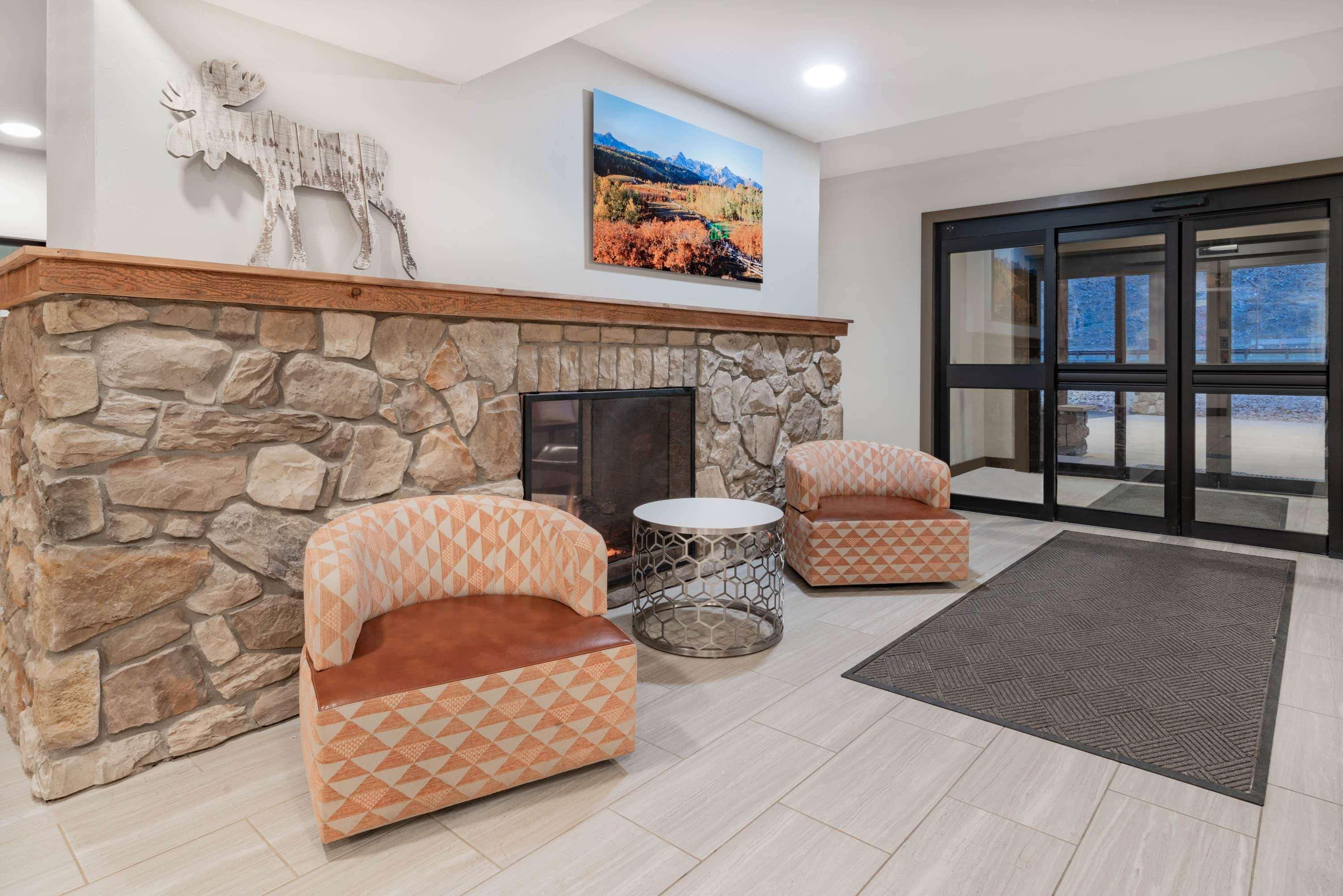 Microtel Inn & Suites By Wyndham Georgetown Lake Zewnętrze zdjęcie